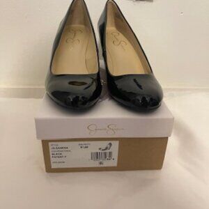 Jessica Simpson Black Patent Leather wedge 9.5M